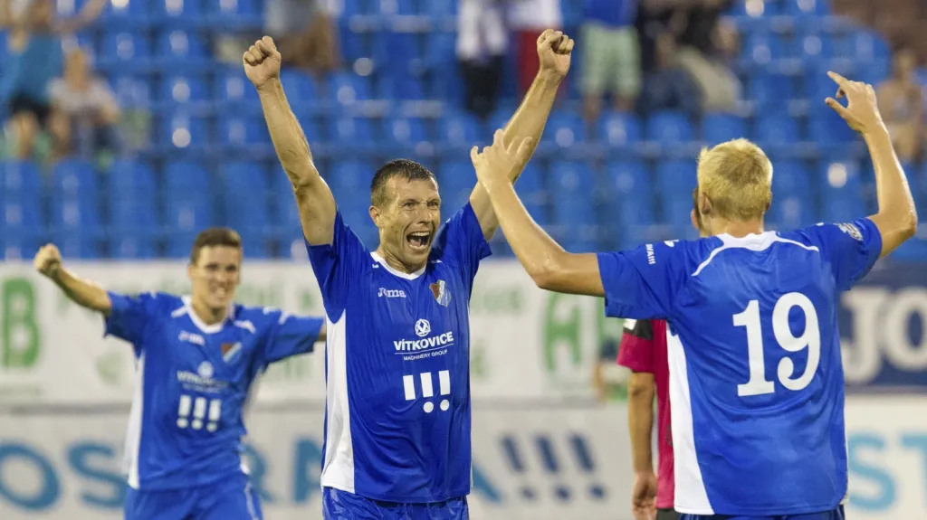 Slavící hráči Baníku Ostrava