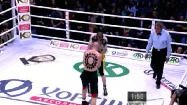 Reportáž ze zápasu Konečný - Bajsangurov