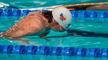 Finále závodu motýlkářů na 50 m s Danielem Gracíkem