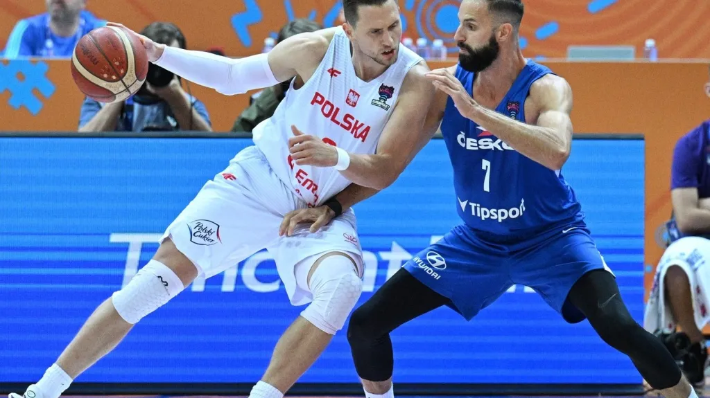 Vojtěch Hruban v utkání s Polskem