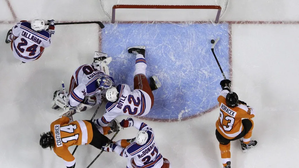 Vítězný gól Jakuba Voráčka proti New York Rangers