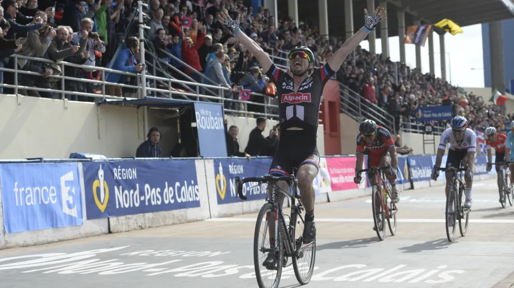 John Degenkolb vítězí před Štybarem a Van Avermaetem