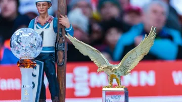 Trofej pro vítěze Turné čtyř můstků