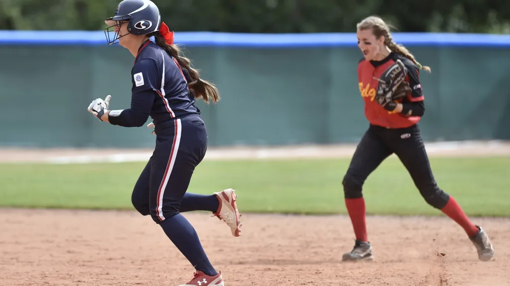 Softbalová reprezentantka Kristýna Malá proti Španělsku