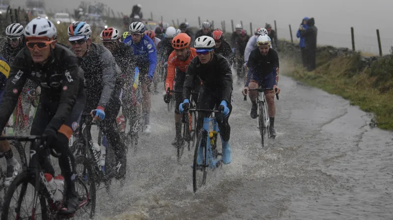Problémy s vodou během MS v cyklistice