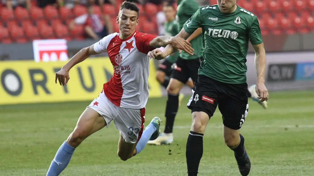 Petar Musa v souboji s Davidem Štěpánkem