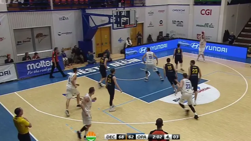 Basketbalisté Děčína zastavili vítěznou šňůru Opavy