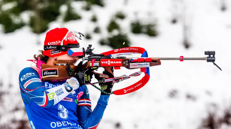 Sestřih stíhacího závodu biatlonistek v Oberhofu