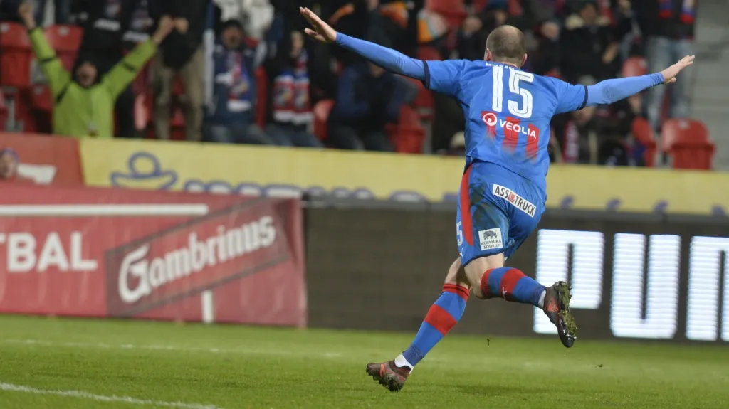 Michael Krmenčík slaví gól proti Jablonci