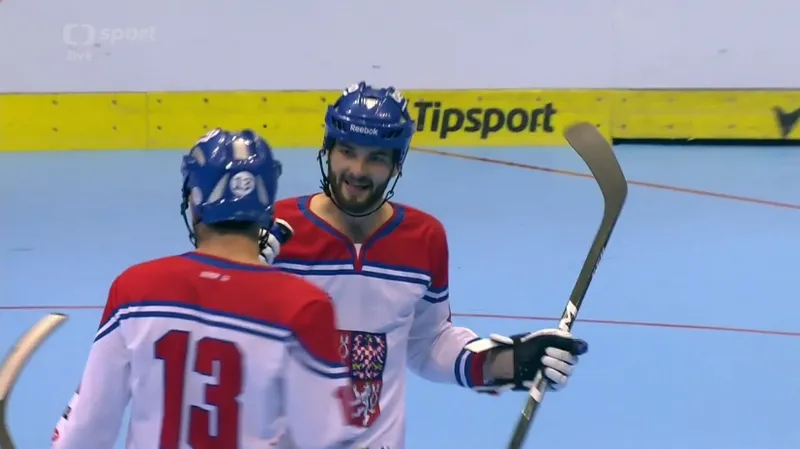 Sestřih utkání MS hokejbalistů Česko - Švýcarsko