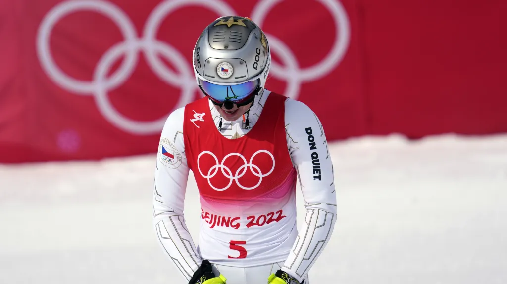 Ester Ledecká v cíli olympijského sjezdu