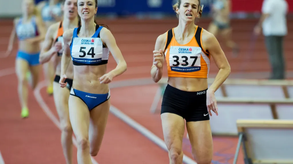 Kateřina Hálová a Diana Mezuliáníková 