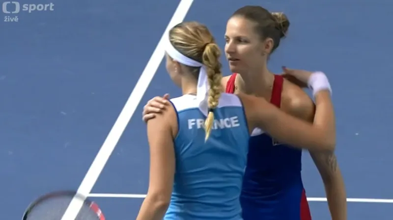 Plíšková úvodní duel finále Fed Cupu zvládla, Kvitová nikoliv