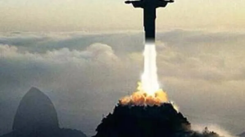 Socha Krista Spasitele odlétá pryč z Ria