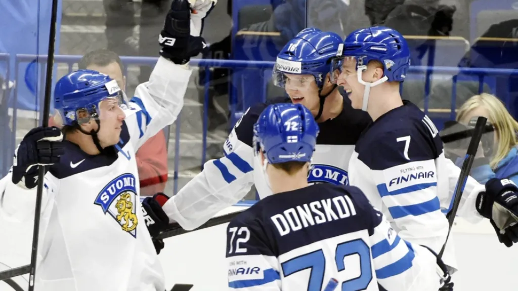 Radost hokejistů Finska