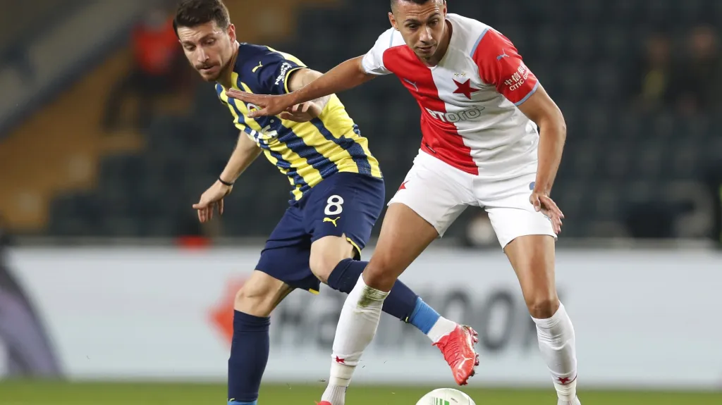 Ivan Schranz v utkání s Fenerbahce