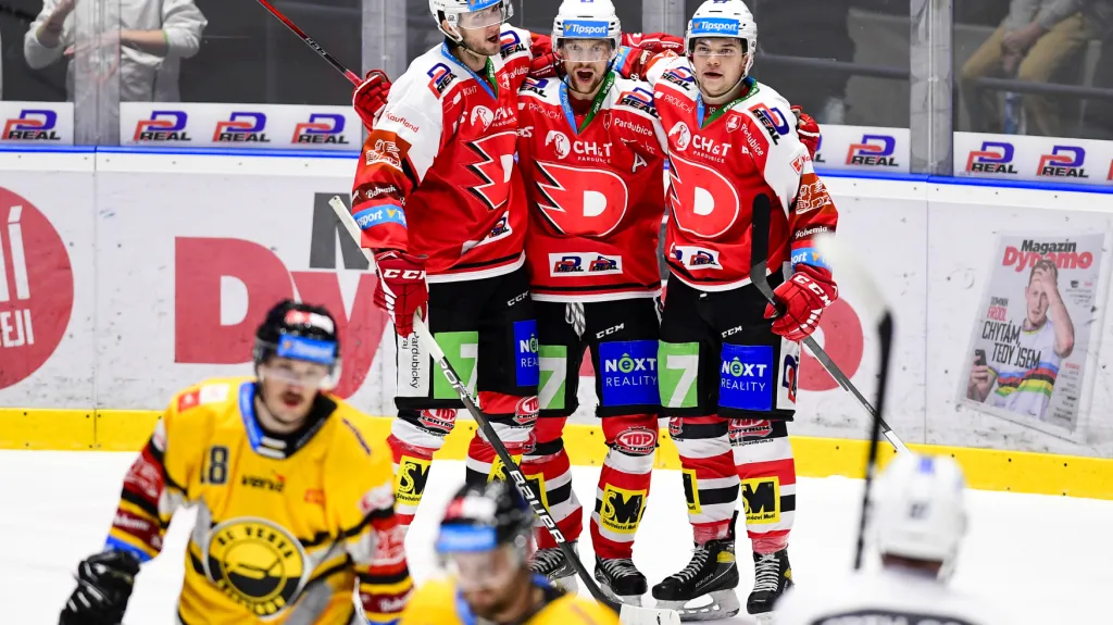 Pardubičtí slaví trefu Patrika Poulíčka proti Litvínovu