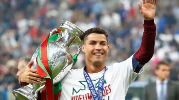 Cristiano Ronaldo slaví titul