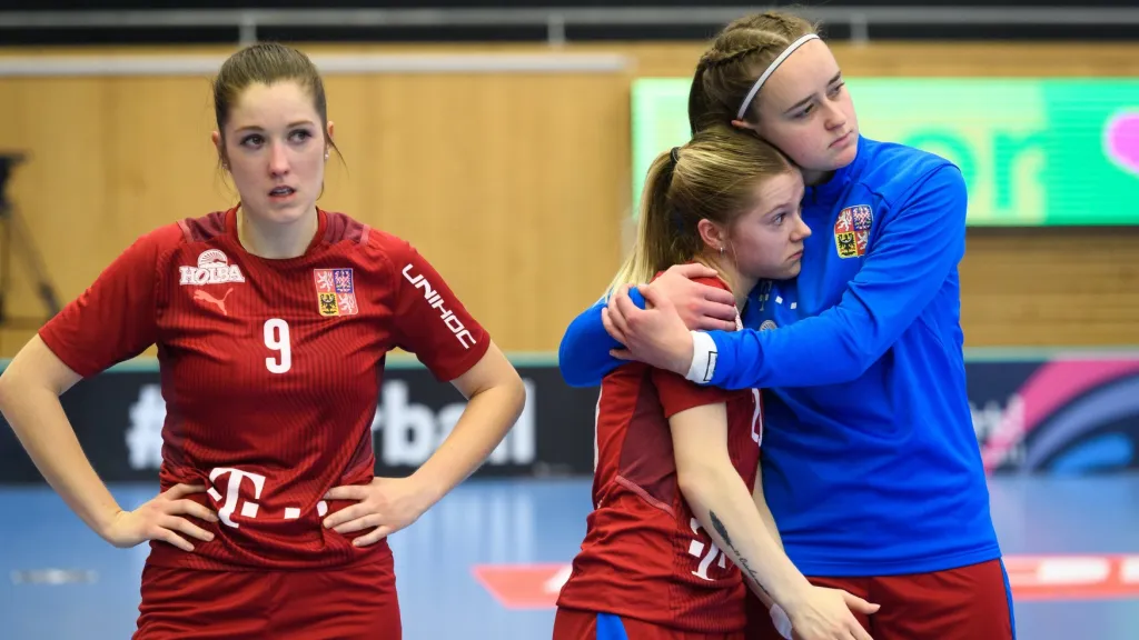 Smutek českých florbalistek