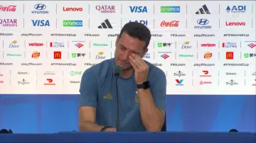 Scaloniho na TK po zápase přemohly emoce