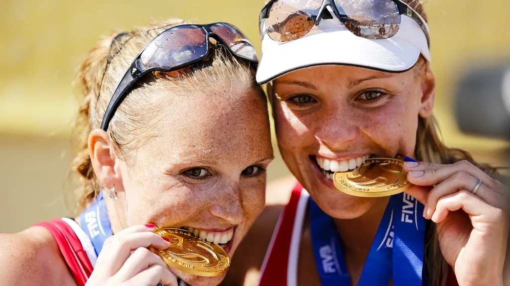 Vítězky Prague Open - Kristýna Kolocová a Markéta Sluková