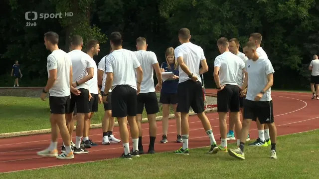 Rozhodčí se připravují na start českých profesionálních soutěží