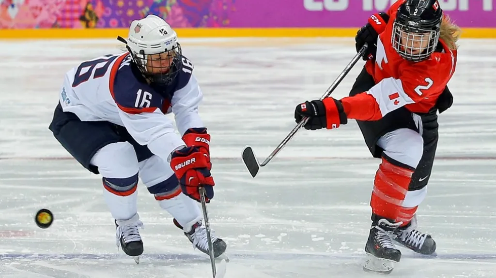 Utkání hokejistek Kanady a USA