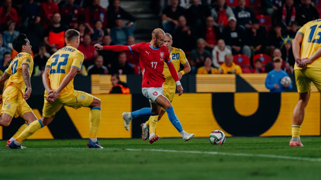 Václav Černý v utkání s Ukrajinou