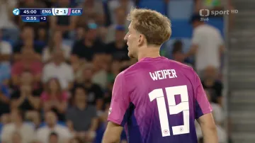 Gól v utkání Anglie – Německo: Weiper – 2:1 (45.+1 min.)