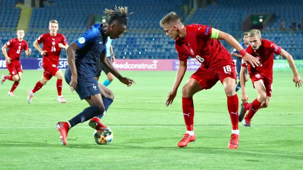 Utkání Česko "19" - Francie "19"