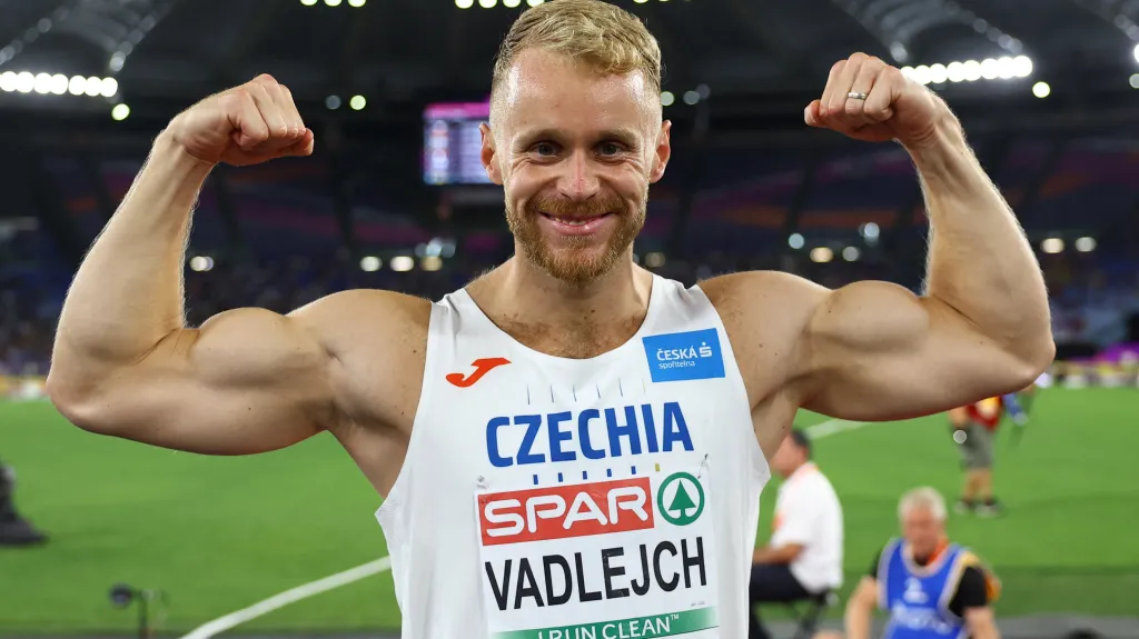 Oštěpař Jakub Vadlejch se raduje z titulu evropského šampiona