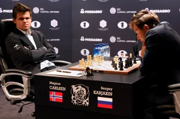 Zápas o titul mistra světa mezi Magnusem Carlsenem a Sergejem Karjakinem