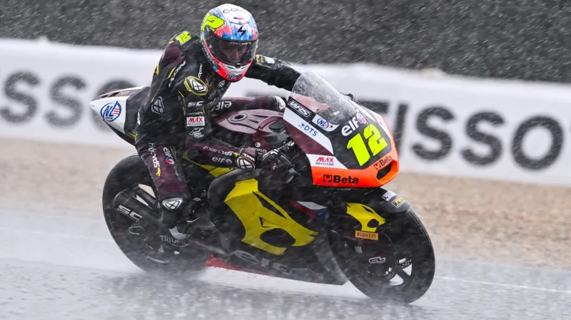 Salač zajel v tréninku Moto2 druhý čas