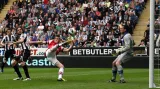 Koscielny zařizuje Arsenalu vítězství 1:0