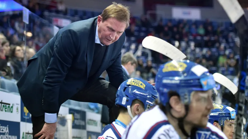 Alois Hadamczik na střídačce Brna