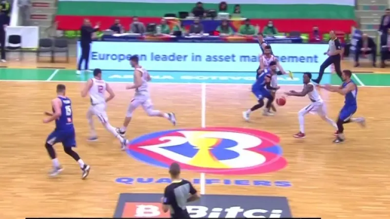 Basketbalisté podlehli v kvalifikaci pro MS Bulharsku
