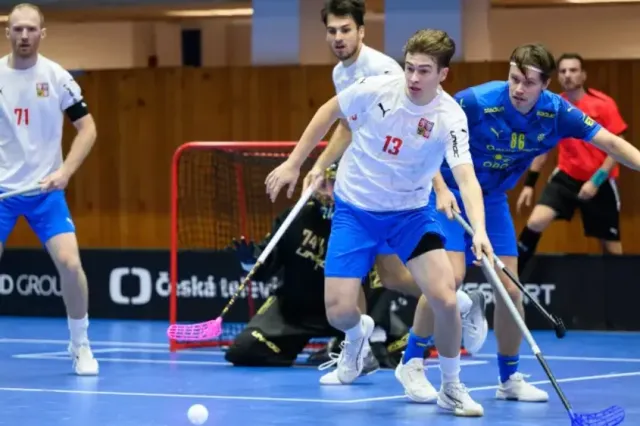 Čeští florbalisté i florbalistky na EFT shodně podlehli Švédsku 0:4