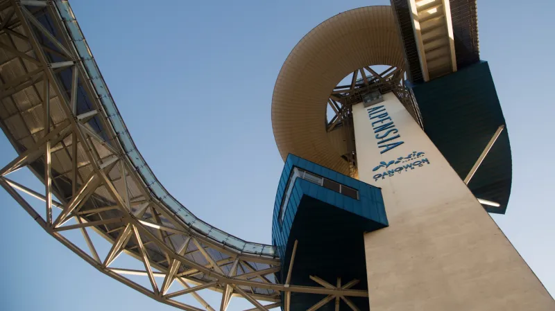 Skokanské můstky ve středisku Alpensia