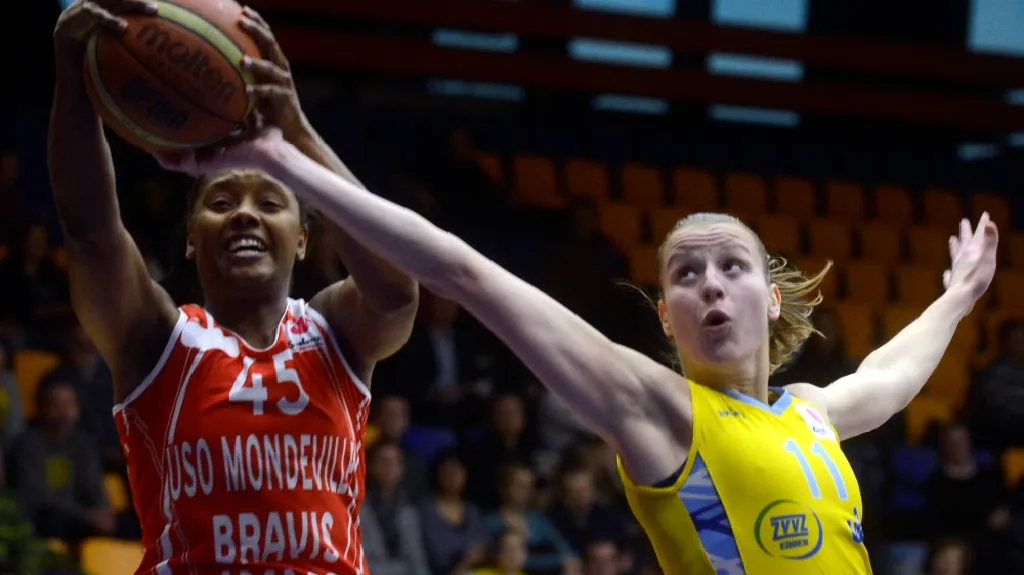 Utkání ZVVZ USK Praha - Mondeville