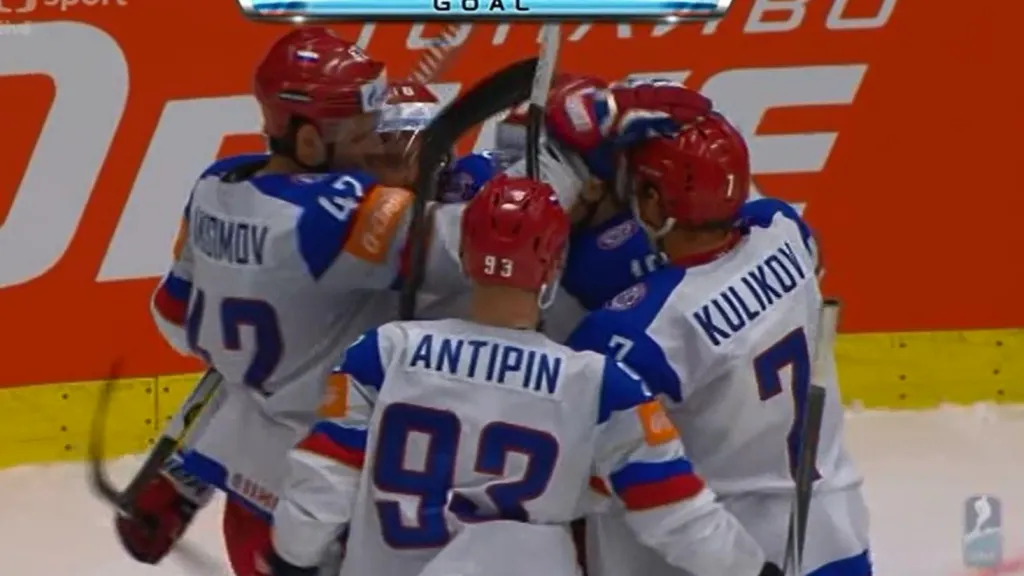 Gól v utkání Rusko - USA: Plotnikov - 2:3 (57. min.)