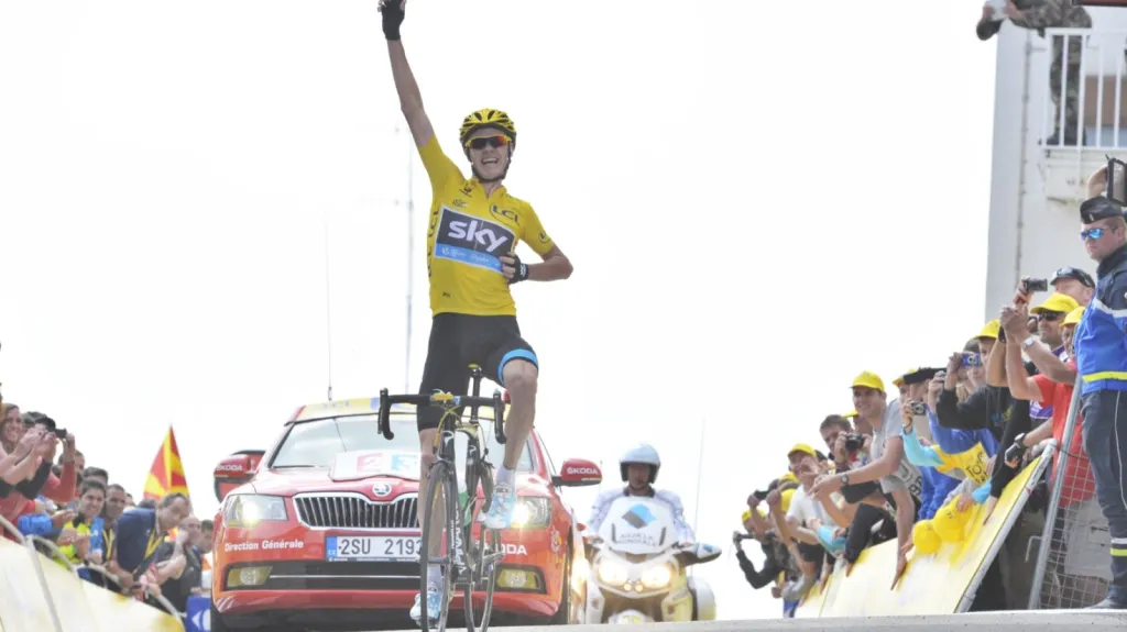 Chris Froome v cíli na Mount Ventoux