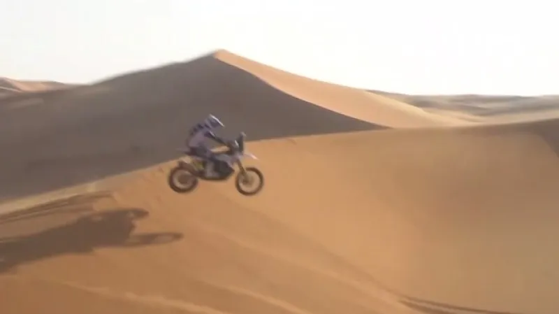 Češi na Rallye Dakar drží pozice