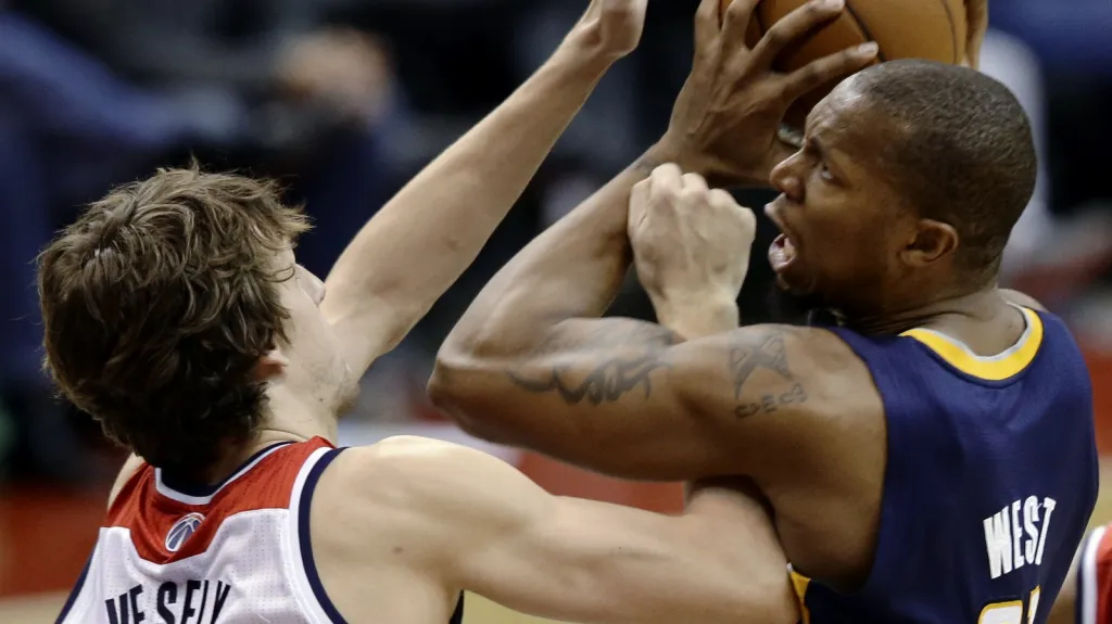 Utkání Washington - Indiana