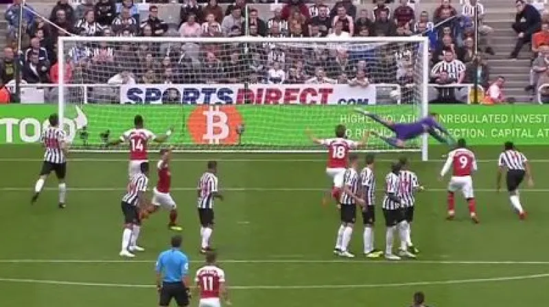 Sestřih utkání Newcastle - Arsenal