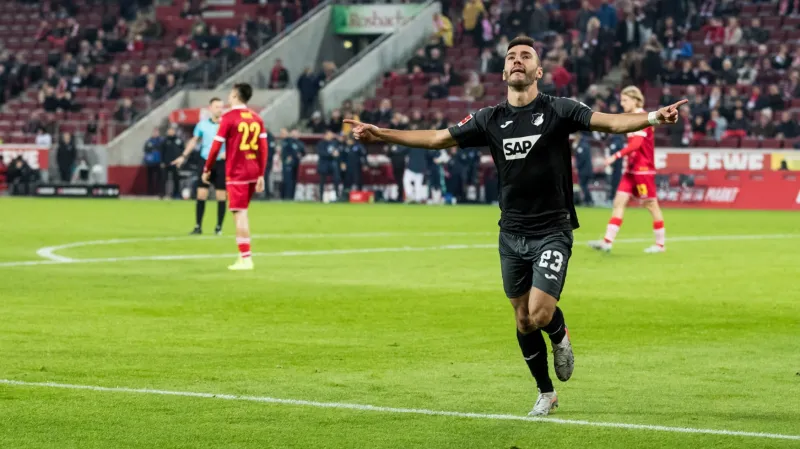 Sargis Adamjan z Hoffenheimu se raduje z gólu