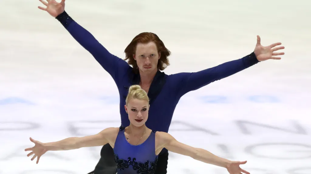 Alexandra Bojkovová a Dmitrij Kozlovskij ovládli na ME krátký program