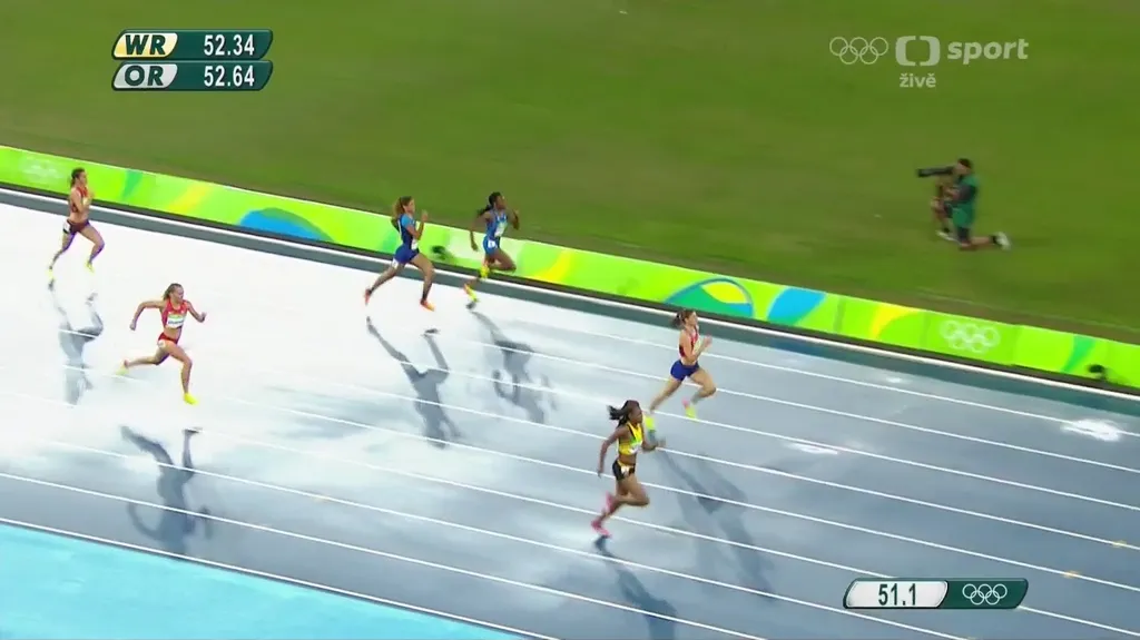Rozběh 400 m překážek se Zuzanou Hejnovou