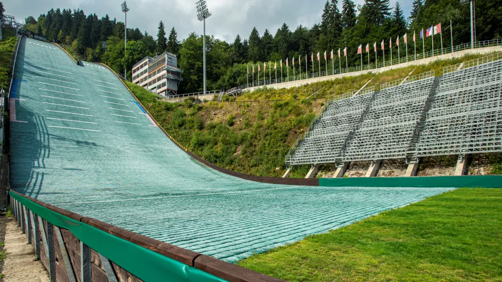 Skokanský můstek v Liberci