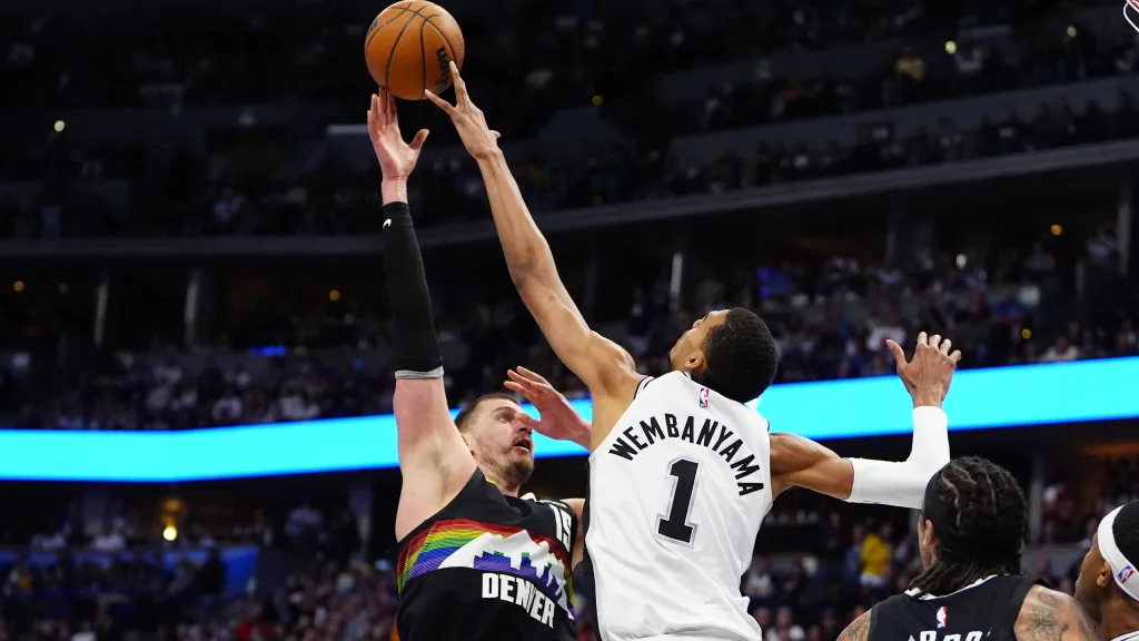 Nikola Jokič a Victor Wembanyama