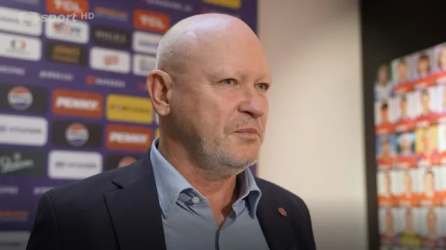 Hašek: Víc můžeme udělat vždycky, Souček znamená jistotu